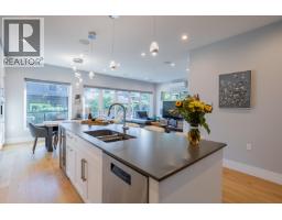 426 W 17th Avenue, Vancouver, BC V5Y2A2 Photo 12