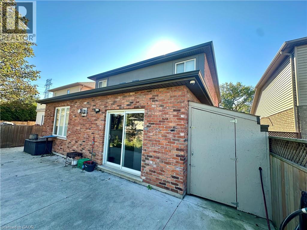 5 ARDEN Avenue - 5