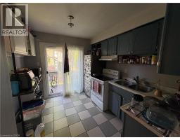 Kitchen - 2380 Bromsgrove Road Unit# 4, Mississauga, ON L5J4E6 Photo 8
