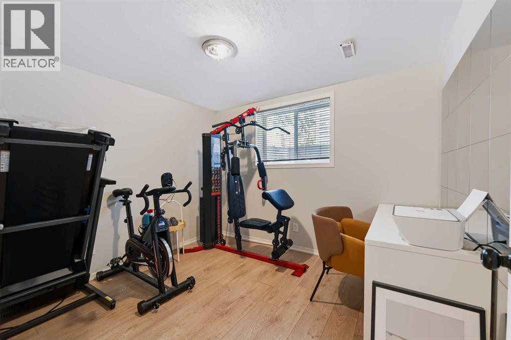 115 Flavelle Road SE - 34