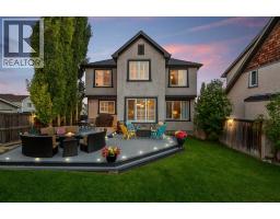 113 Tusslewood Bay NW - photo 2
