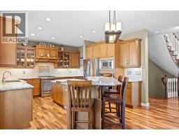113 Tusslewood Bay NW - photo 9