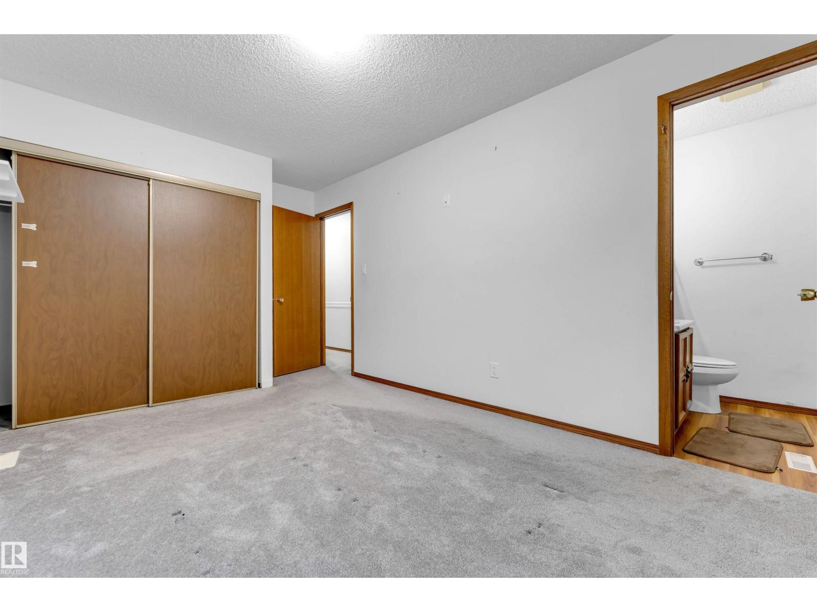 1160 35a ST NW - 10