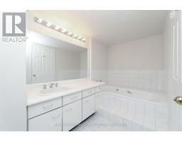 1704 - 10 Kenneth Avenue, Toronto, ON M2N6K6 Photo 29