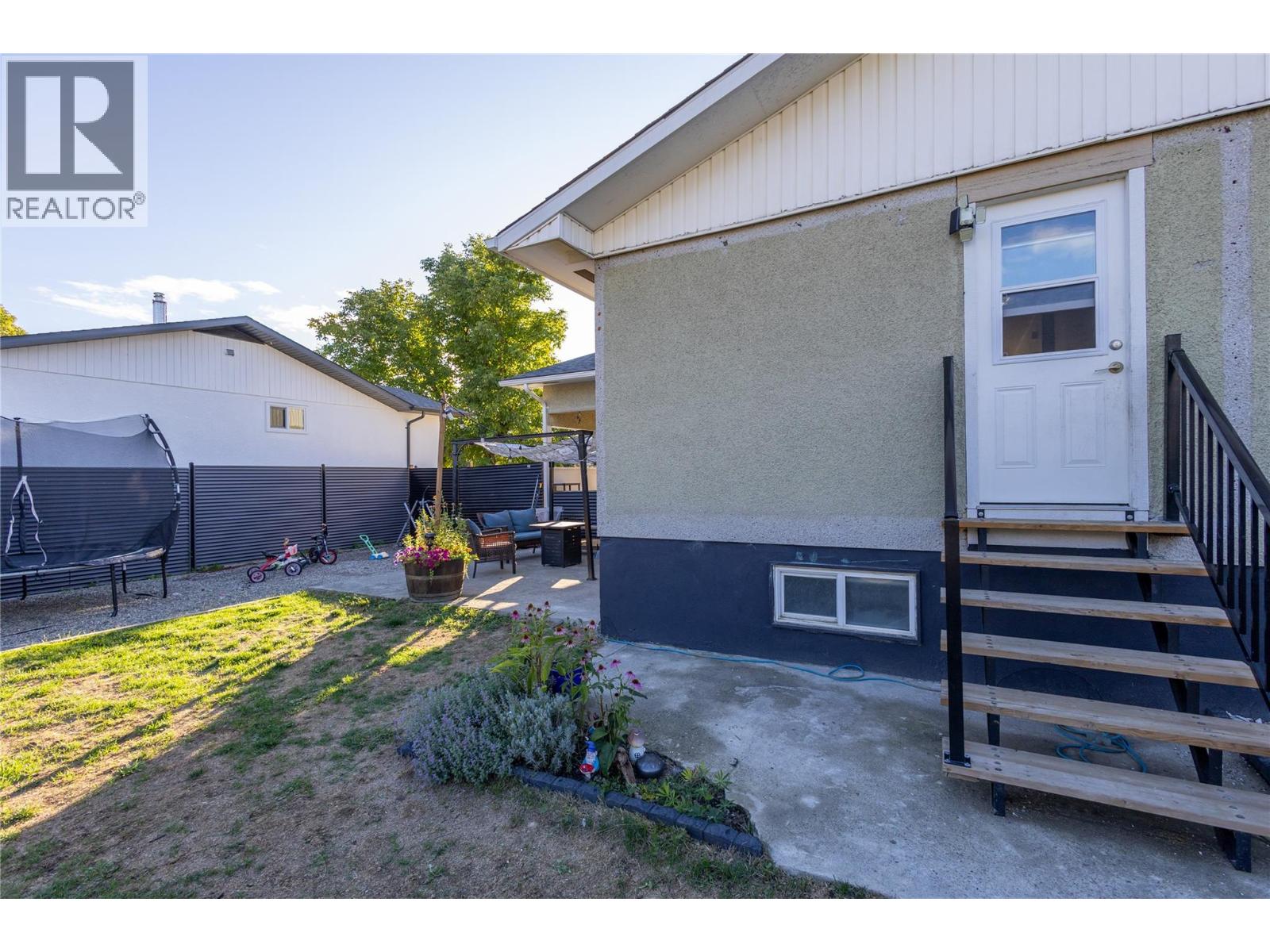 4305 24 Street, Vernon