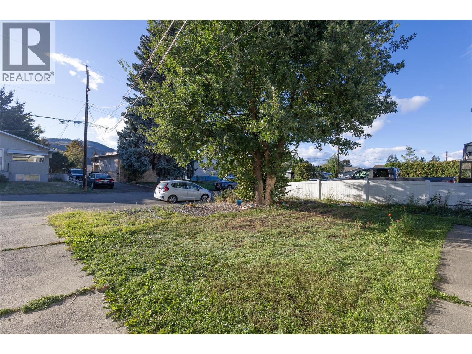 4305 24 Street - 4