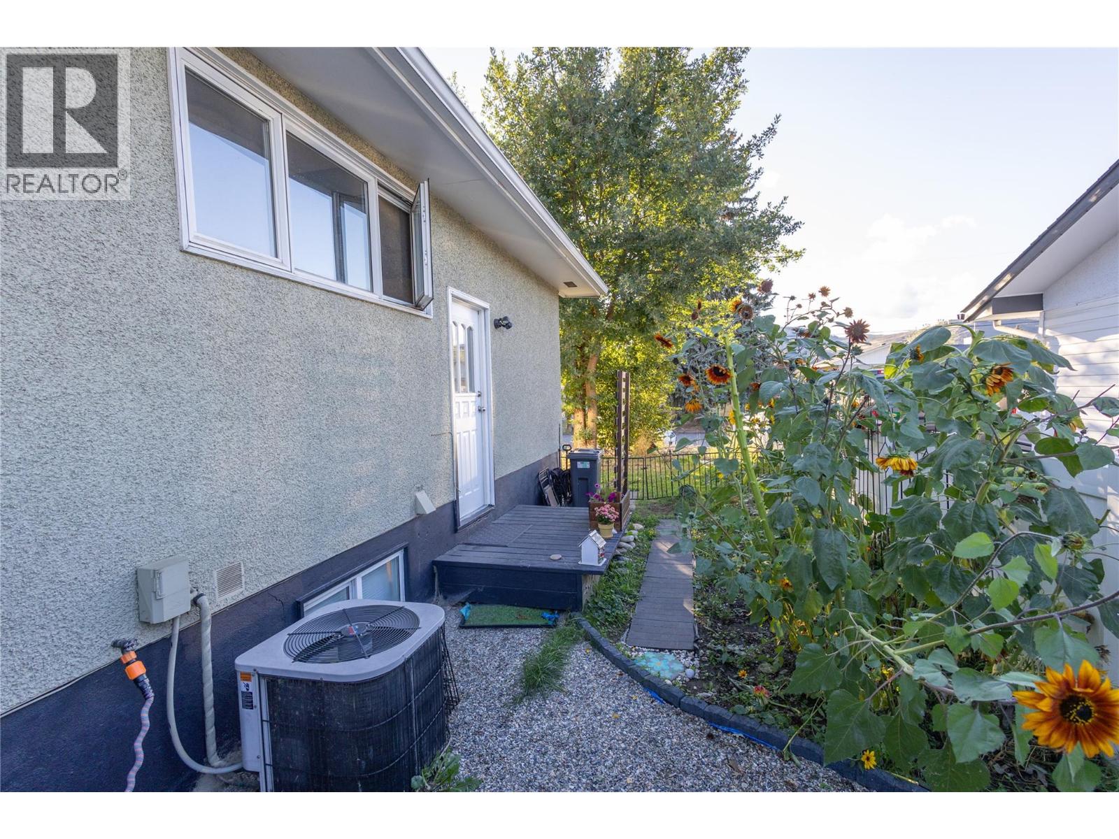 4305 24 Street, Vernon
