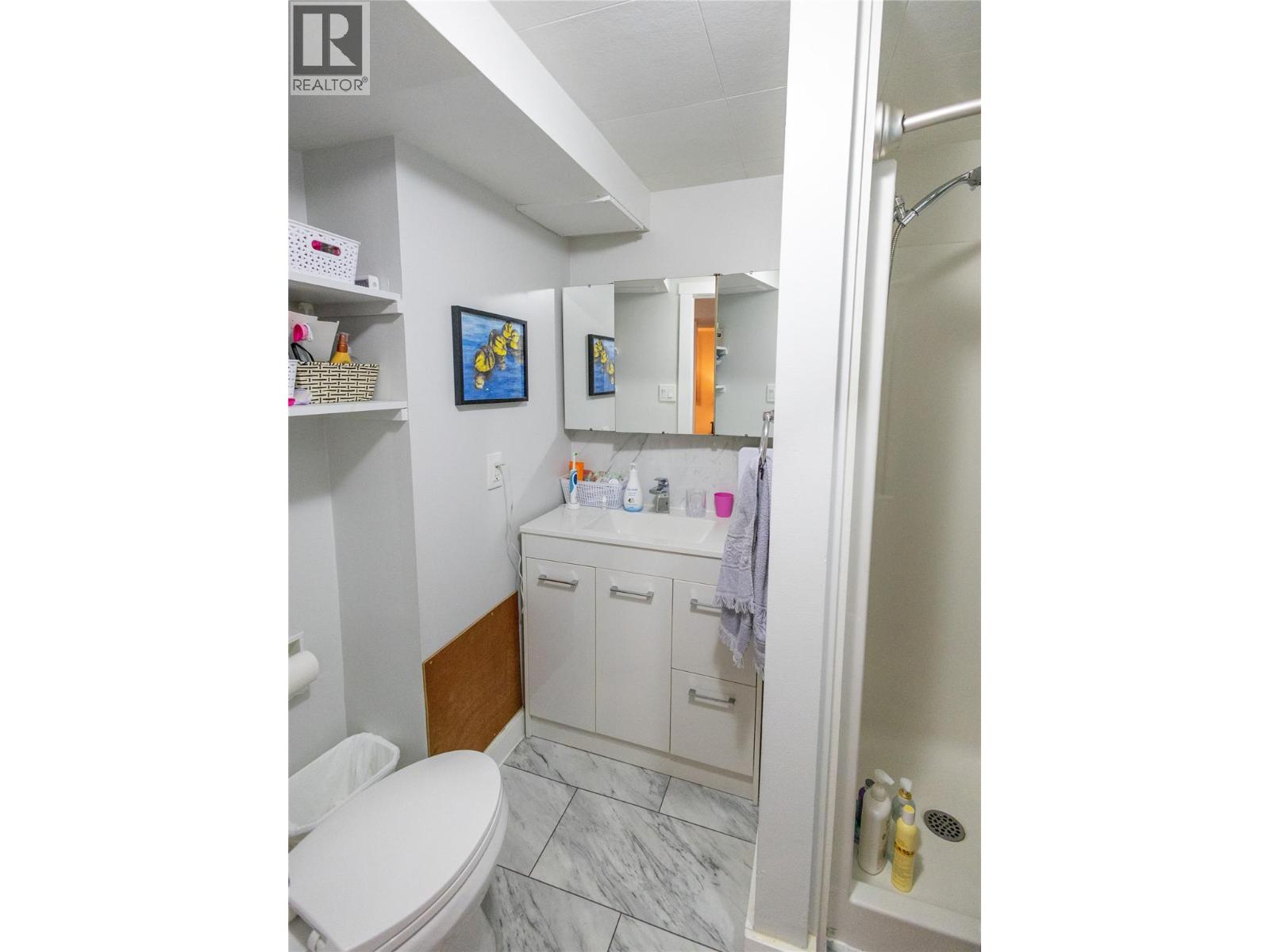 4305 24 Street - 60