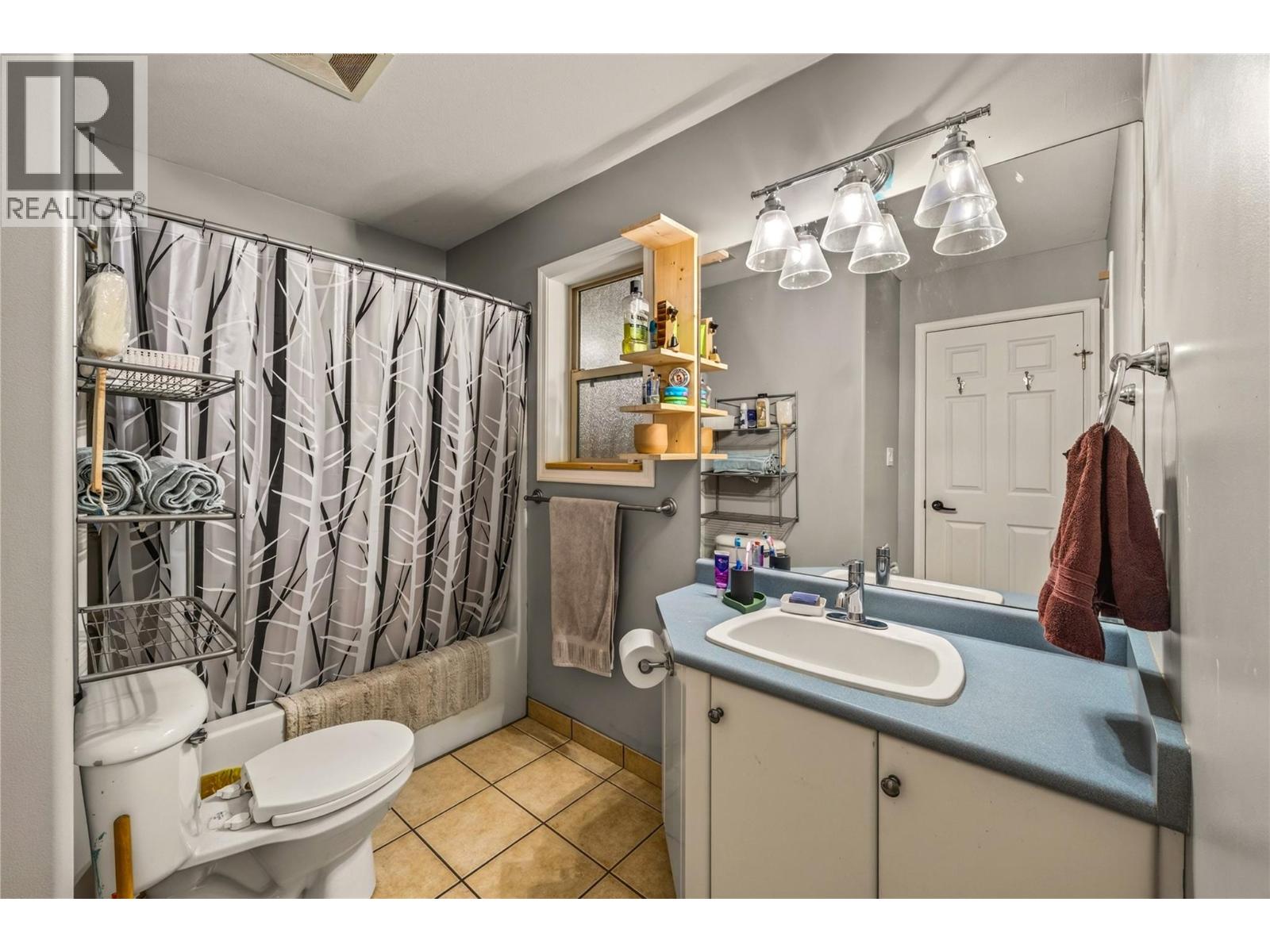 213 Tamarac Avenue, Kaleden
