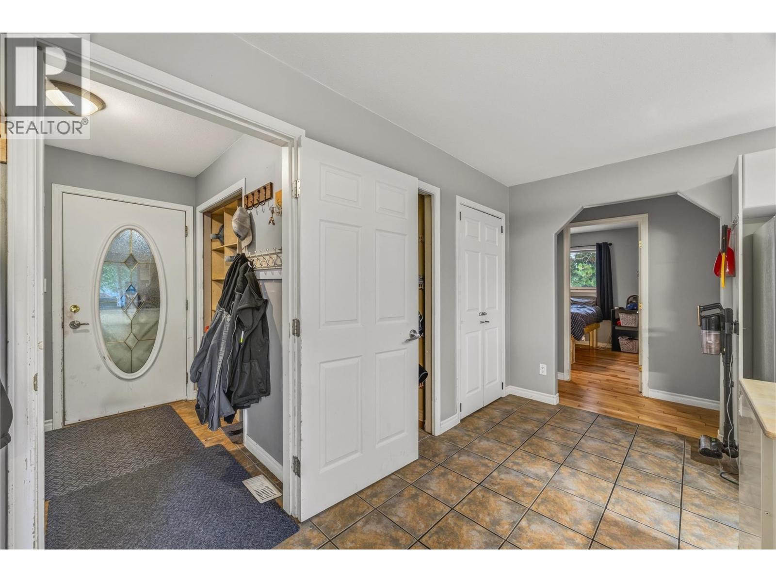 213 Tamarac Avenue, Kaleden