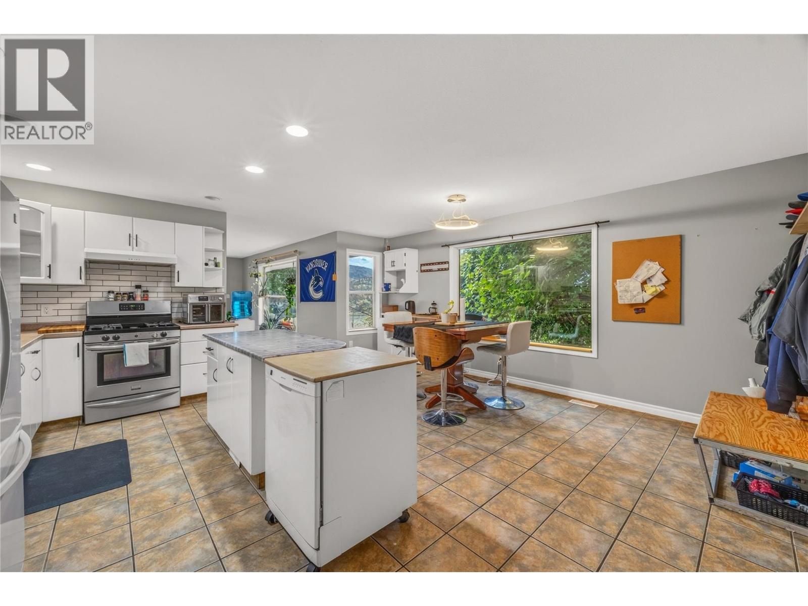 213 Tamarac Avenue, Kaleden