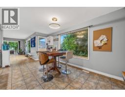 213 Tamarac Avenue, Kaleden, BC V0H1K0 Photo 11