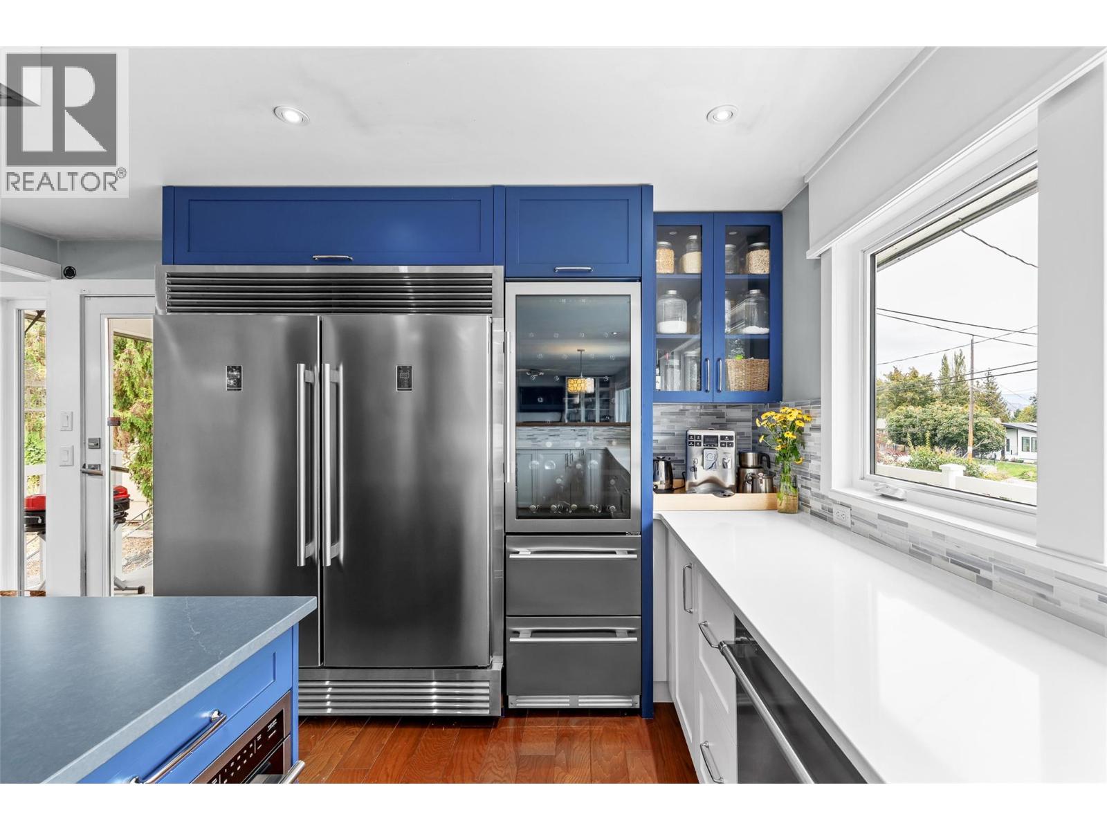2350 Thacker Drive - 13
