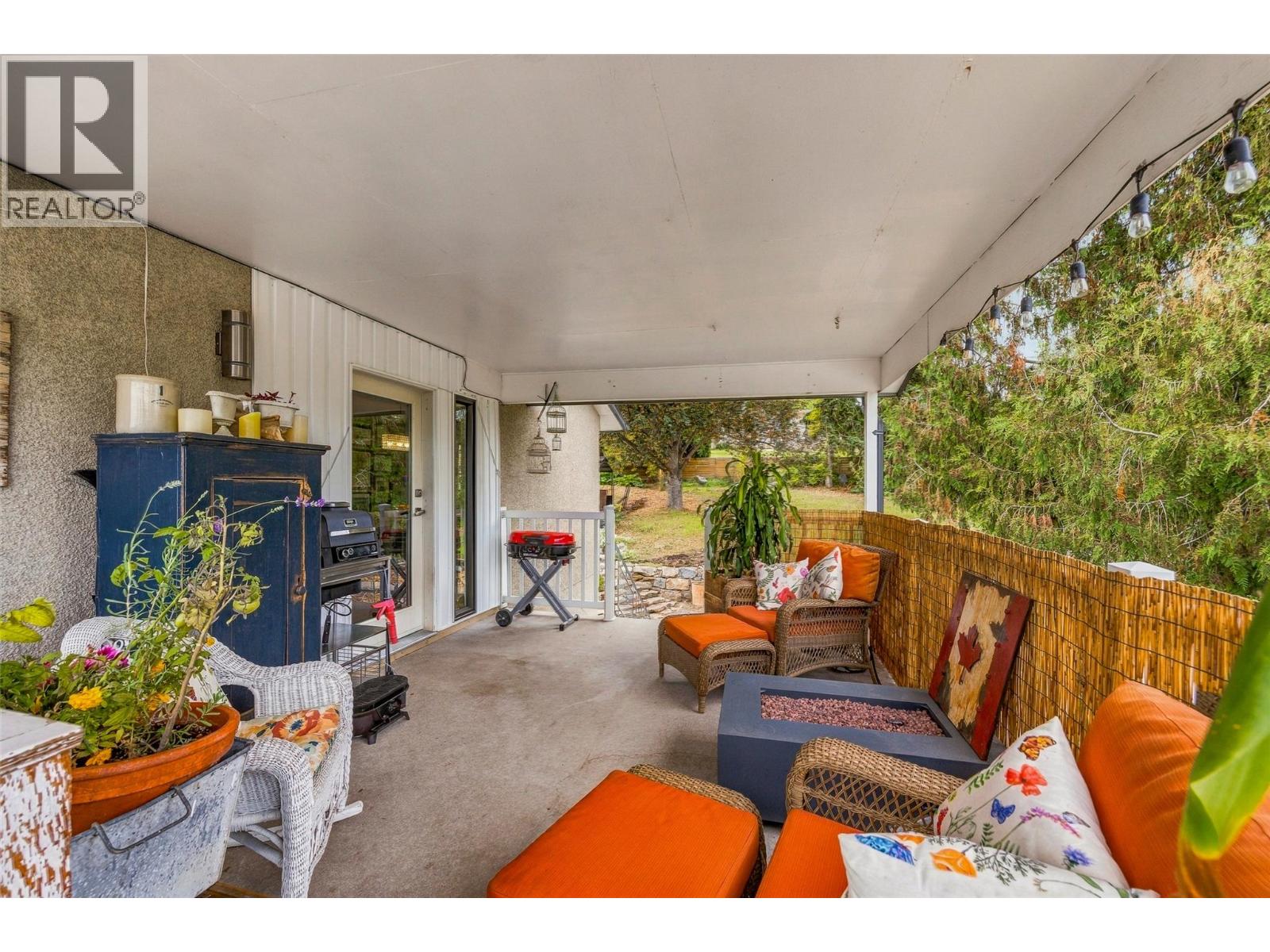 2350 Thacker Drive - 19