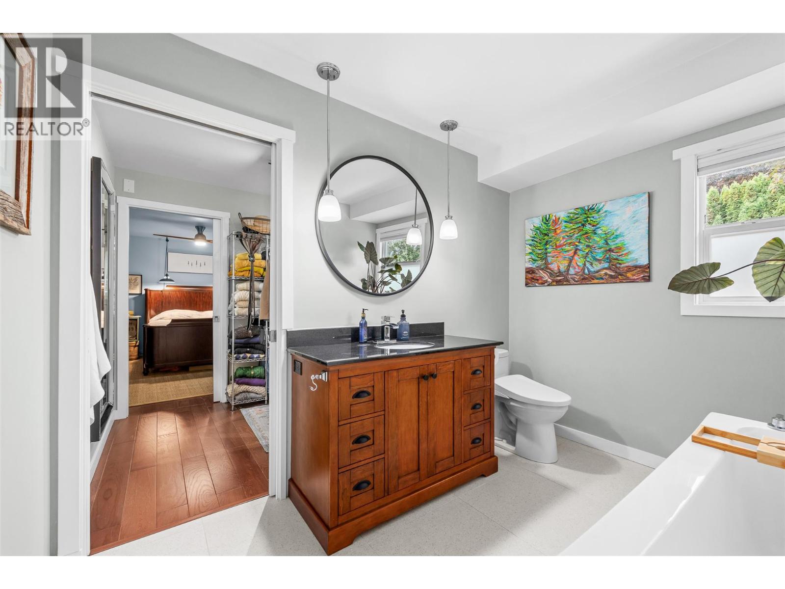 2350 Thacker Drive - 25