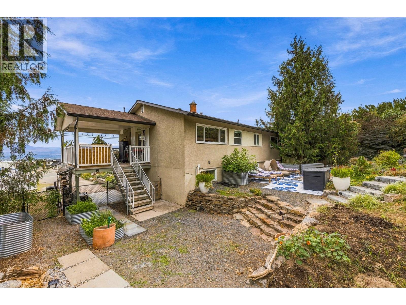 2350 Thacker Drive - 27