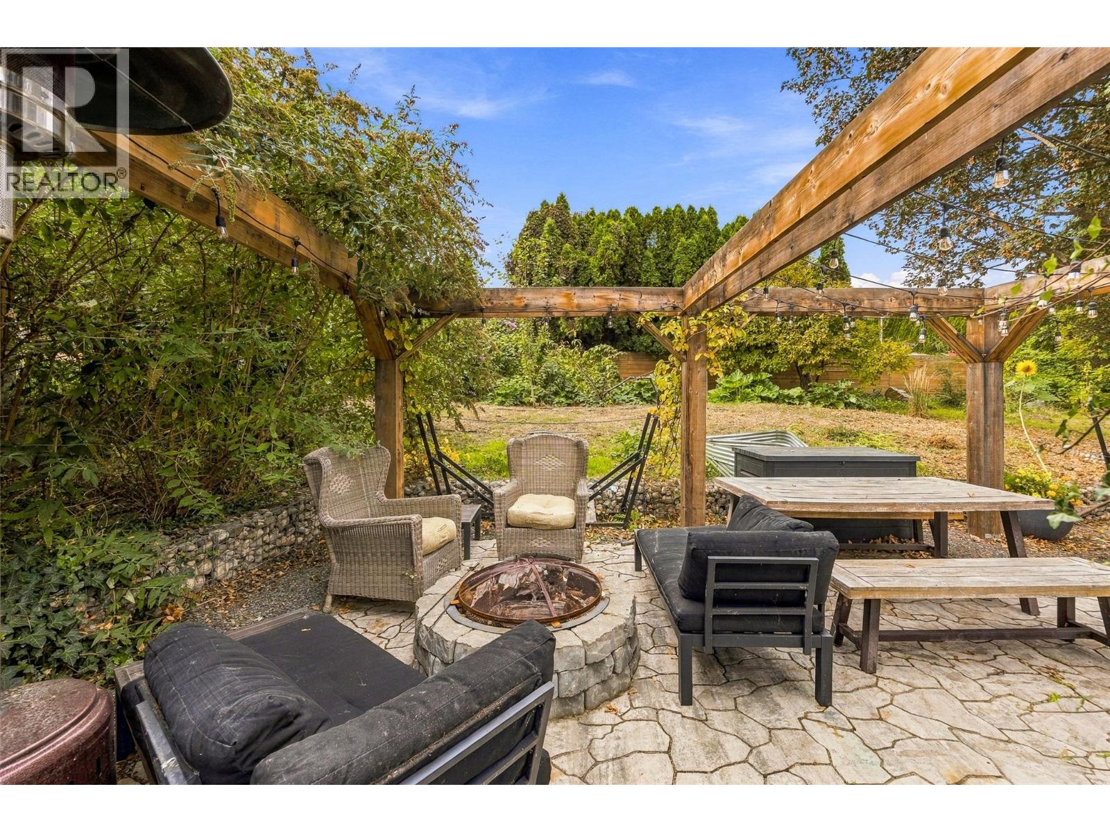 2350 Thacker Drive - 35