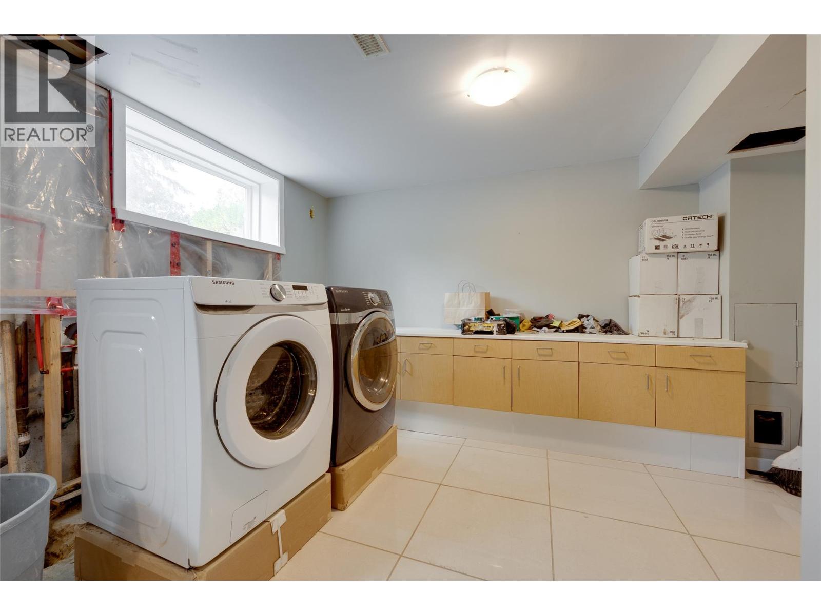 2350 Thacker Drive - 45