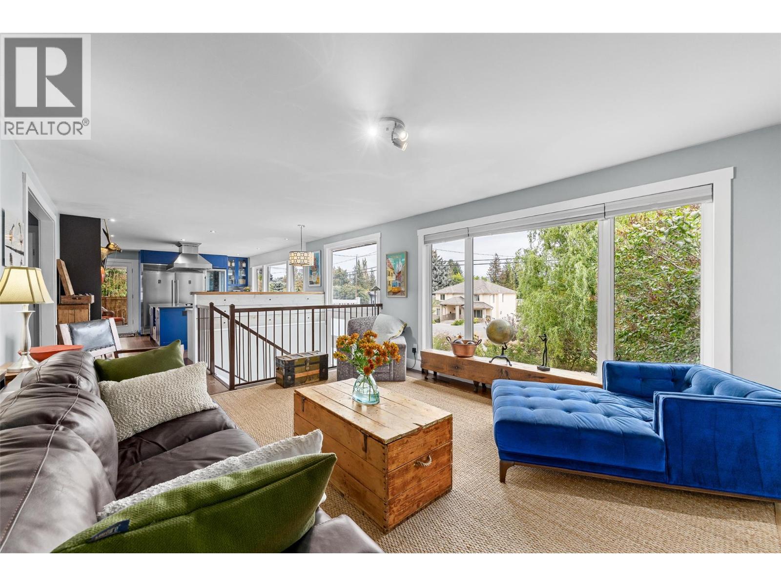 2350 Thacker Drive - Image 9