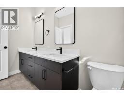1714 Hayes Lane, Moose Jaw, SK S6J0B6 Photo 34