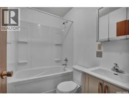 216 Main Street, Warman, SK S0K4S0 Photo 15