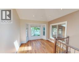 1129 20 Street S - photo 6