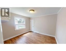 1129 20 Street S - photo 13
