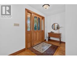 Family room - 10290 Ilderton Road, Middlesex Centre, ON N0M2A0 Photo 11
