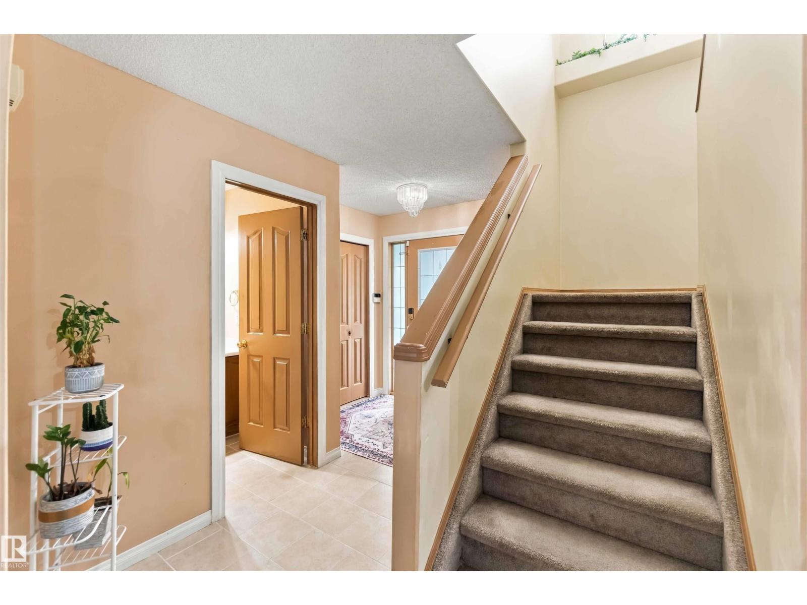 50 WESTWOOD WY - 12