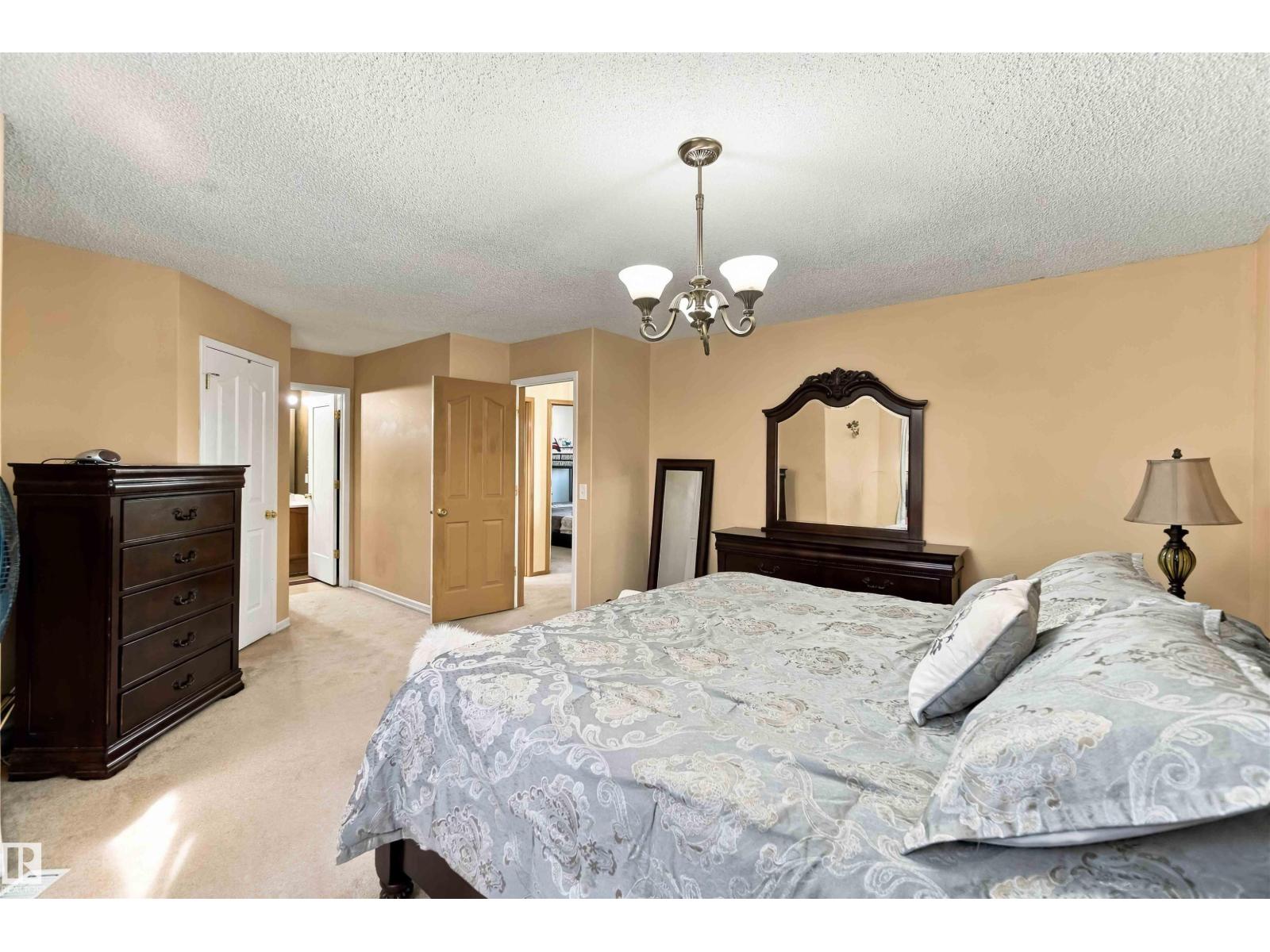 50 WESTWOOD WY - 44