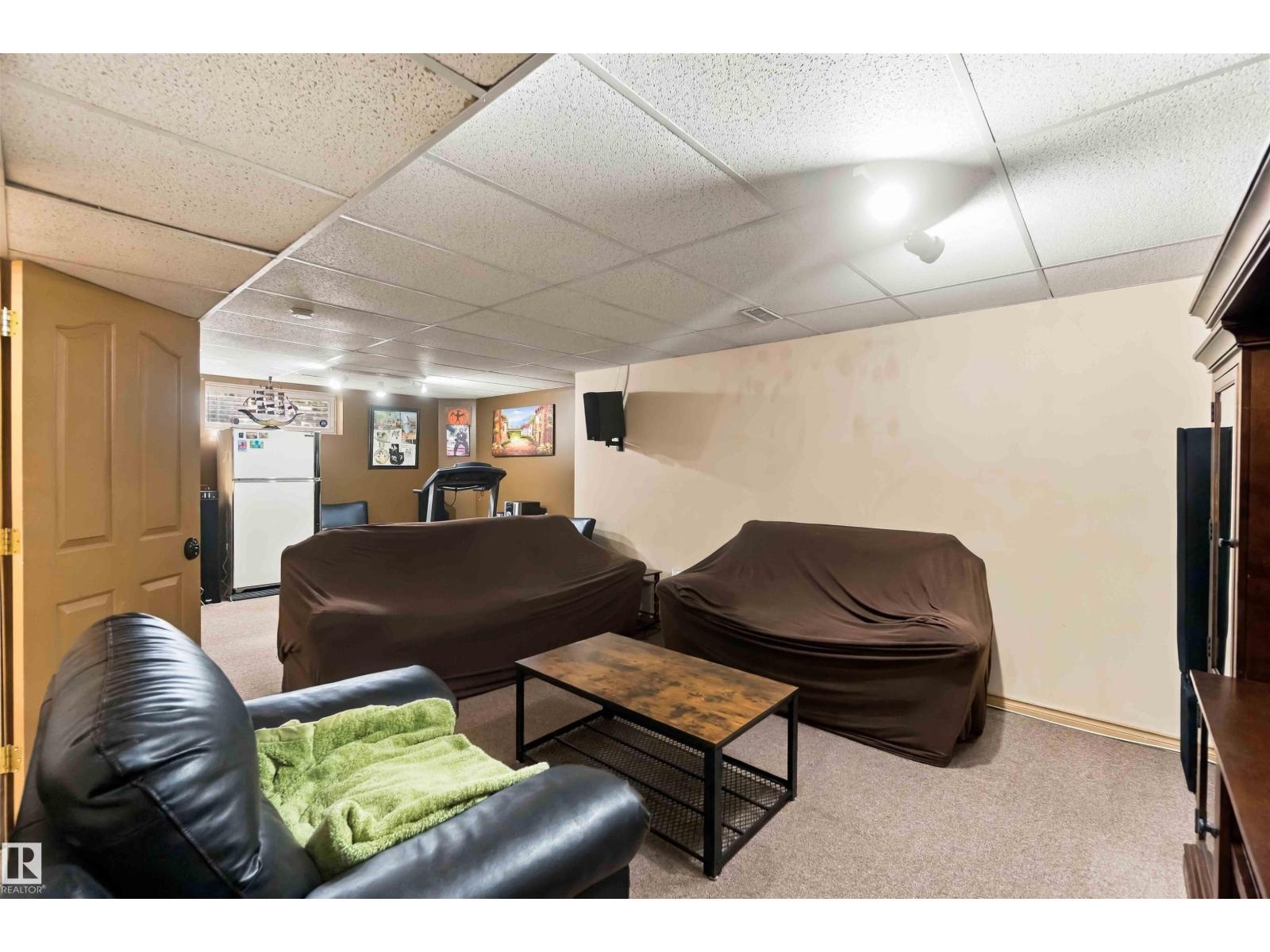 50 WESTWOOD WY - 51