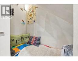 5 1240 Falcon Drive, Coquitlam, BC V3E2B4 Photo 11