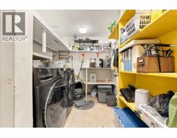 5 1240 Falcon Drive, Coquitlam, BC V3E2B4 Photo 9