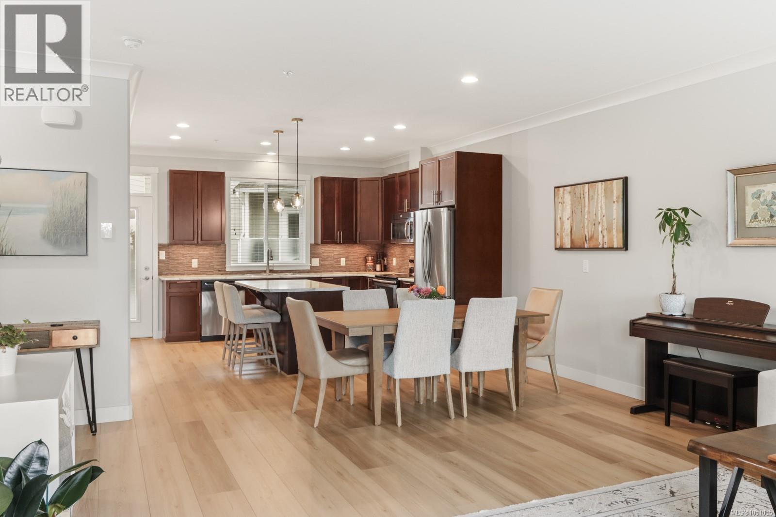 #3 6115 Glacier Way - Image 14