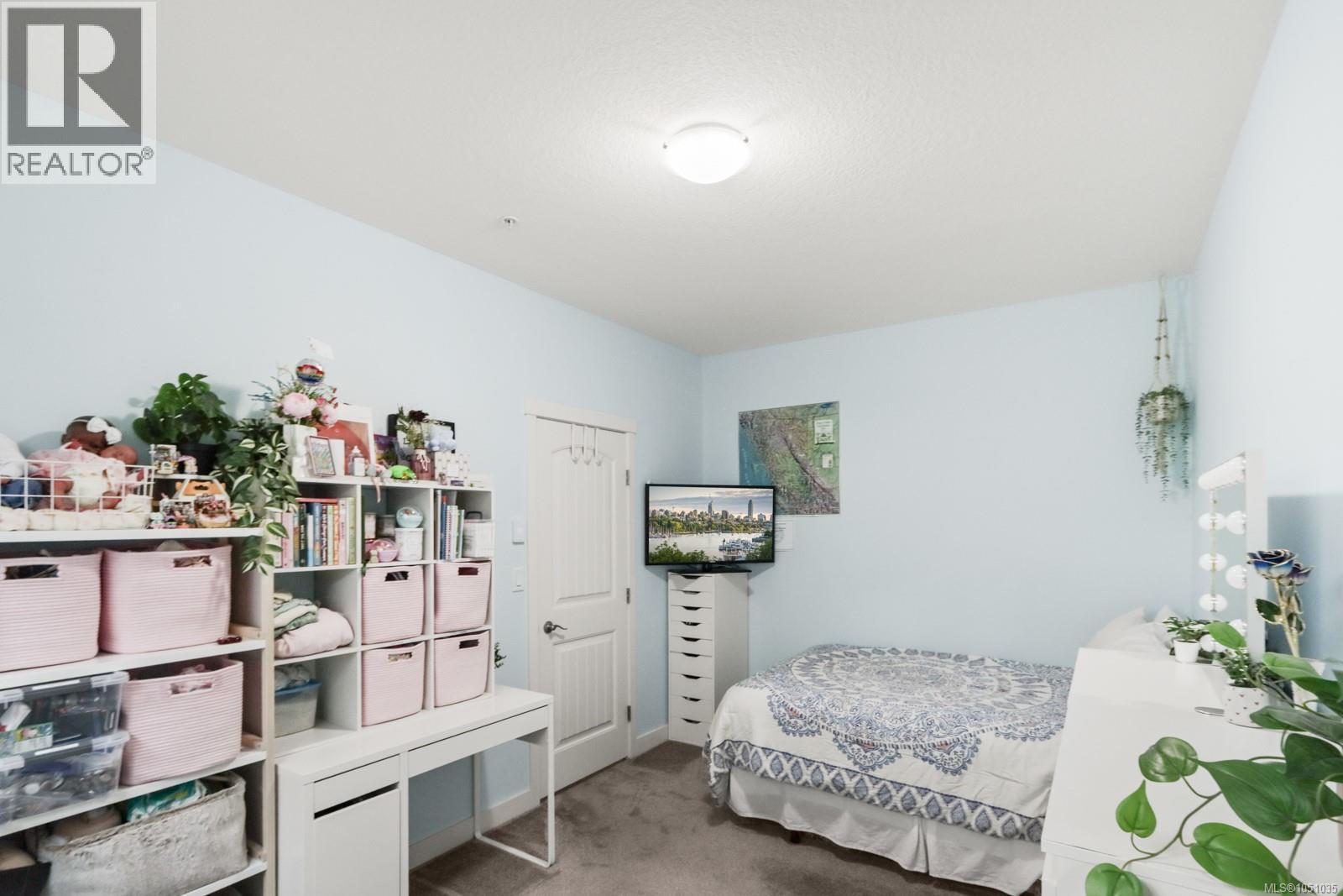 #3 6115 Glacier Way - Image 7