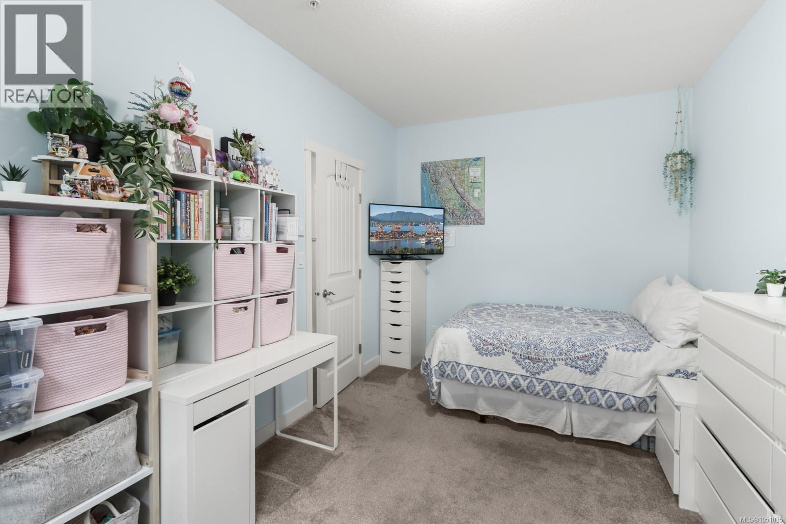 #3 6115 Glacier Way - 8
