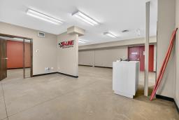 32  Rayborn Crescent, St  Albert, AB T8N4B1 Photo 9