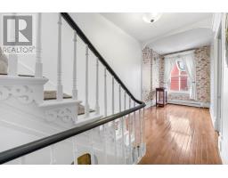 35 Gower Street thumbnail 22