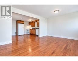 61 Calver Avenue thumbnail 14