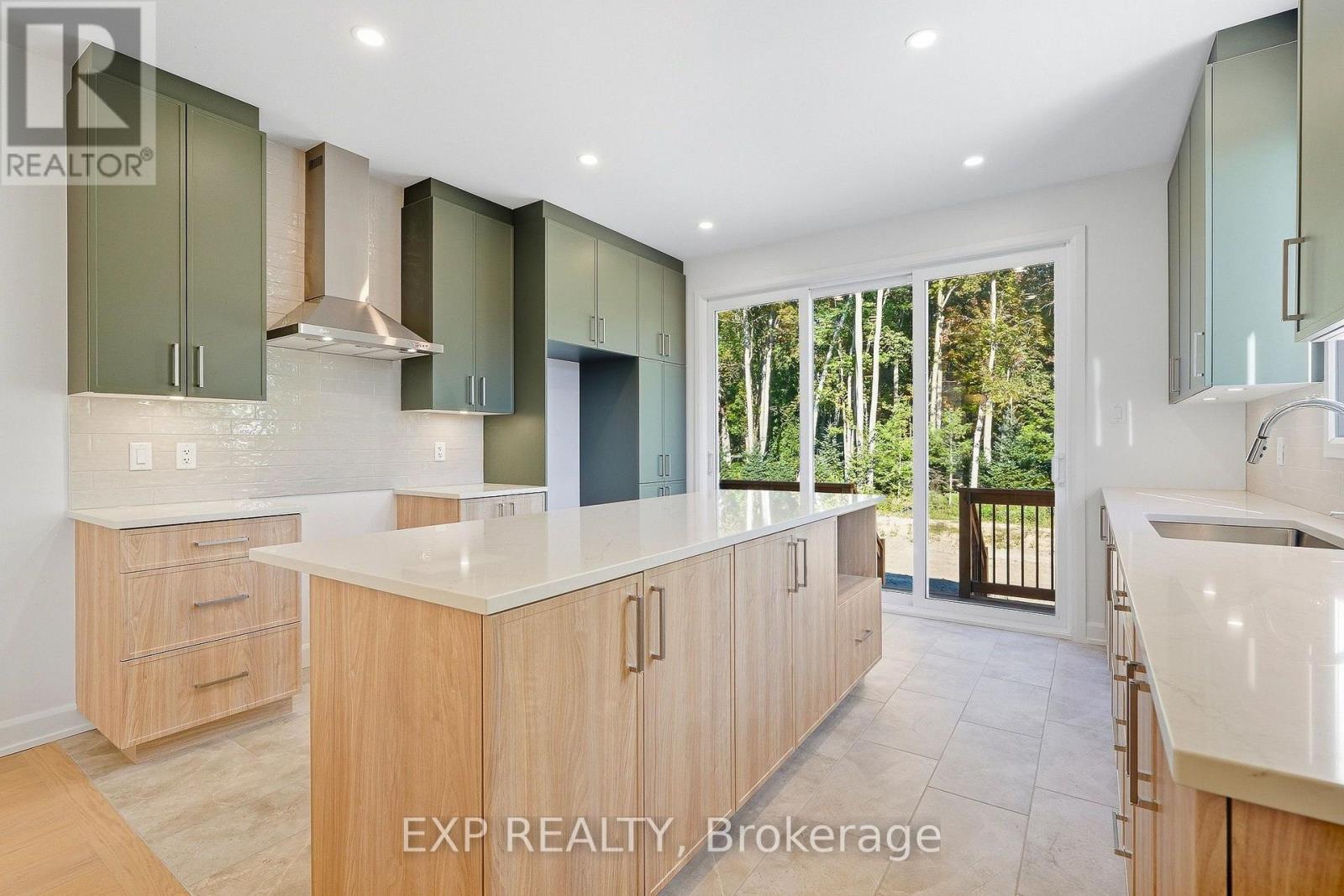 14 HUGHES CIRCLE - Image 13