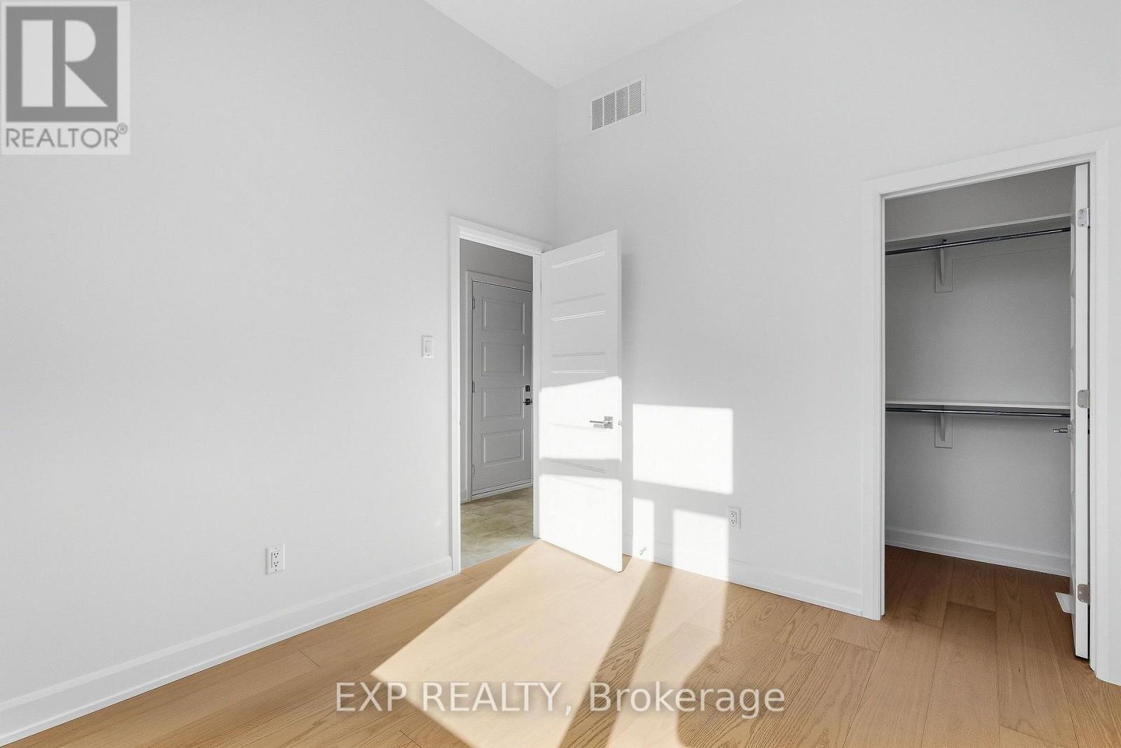 14 HUGHES CIRCLE - Image 22