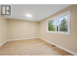 1781 Lamoureux Drive, Ottawa, ON K1E2N5 Photo 8