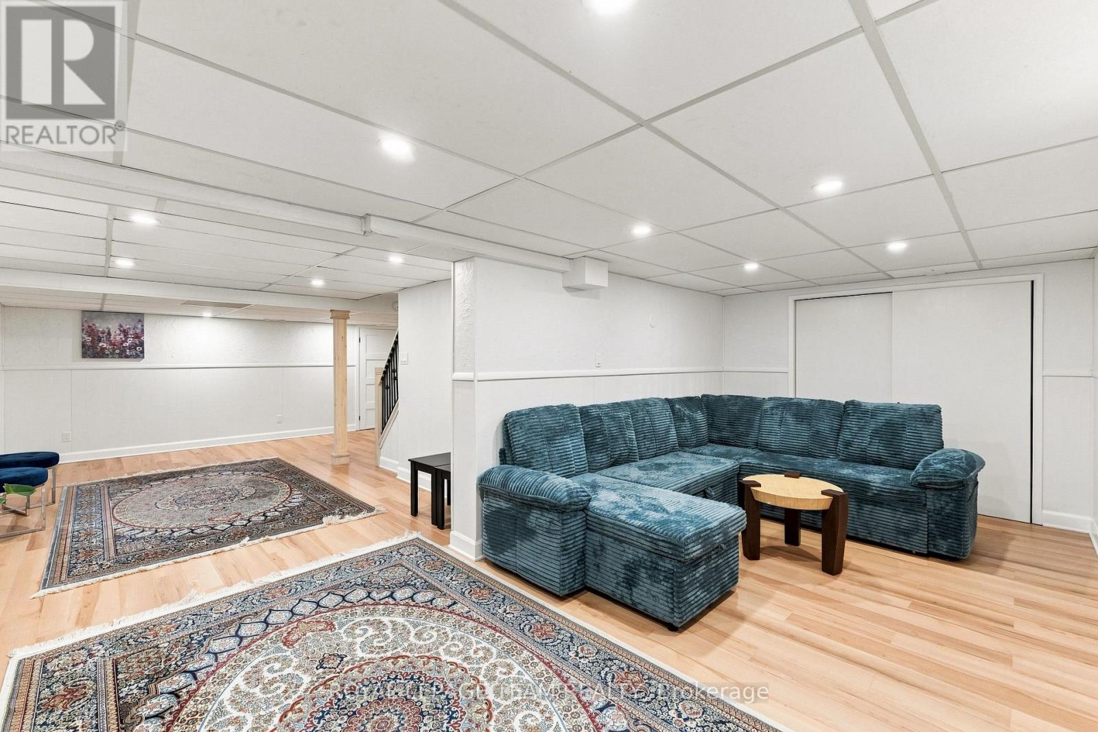 93 BEAVER RIDGE - Image 32