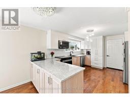 93 Beaver Ridge, Ottawa, ON K2E6E5 Photo 13