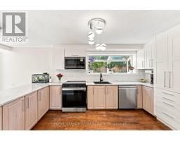 93 Beaver Ridge, Ottawa, ON K2E6E5 Photo 14