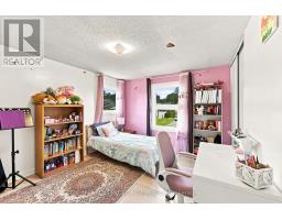 93 Beaver Ridge, Ottawa, ON K2E6E5 Photo 28