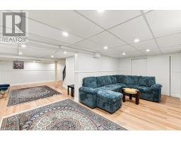 93 Beaver Ridge, Ottawa, ON K2E6E5 Photo 32