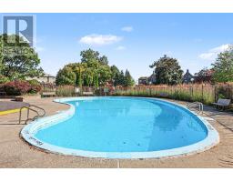 106 - 280 Brittany Drive, Ottawa, ON K1K4M4 Photo 10