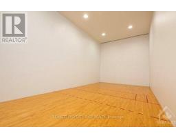 106 - 280 Brittany Drive, Ottawa, ON K1K4M4 Photo 13