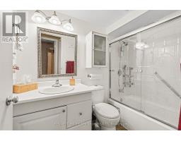 106 - 280 Brittany Drive, Ottawa, ON K1K4M4 Photo 7